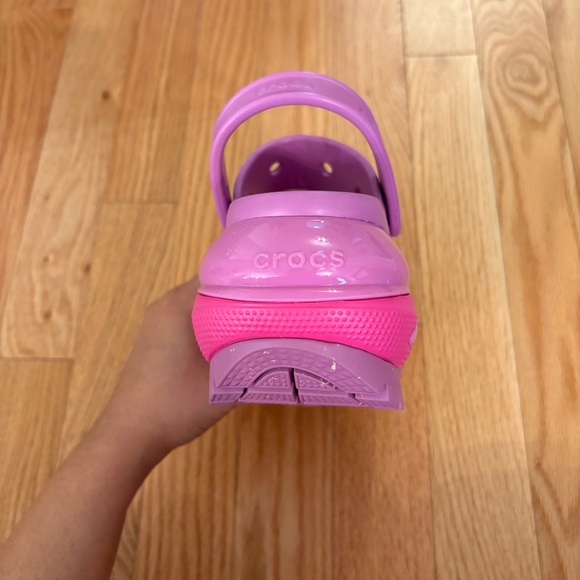 Crocs Mega Crush Sandal in Bubble - Picture 7 of 13